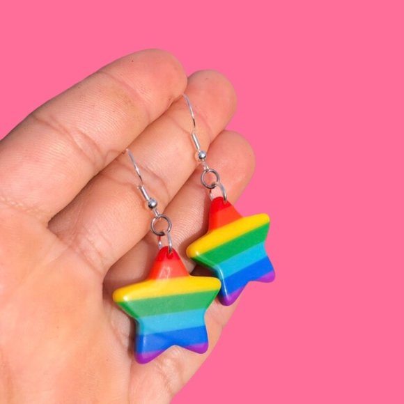 Rainbow Earrings 🌈 - Picture 2 of 4